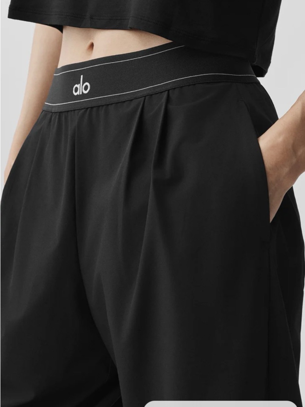 ALO Yoga Women’s Suit Up trousers Black Wide-Leg Pants New with Tags Size S - Picture 3 of 7